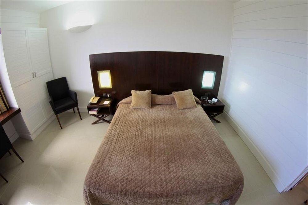 Hotel Le Saint Denis Saint-Denis Quarto foto